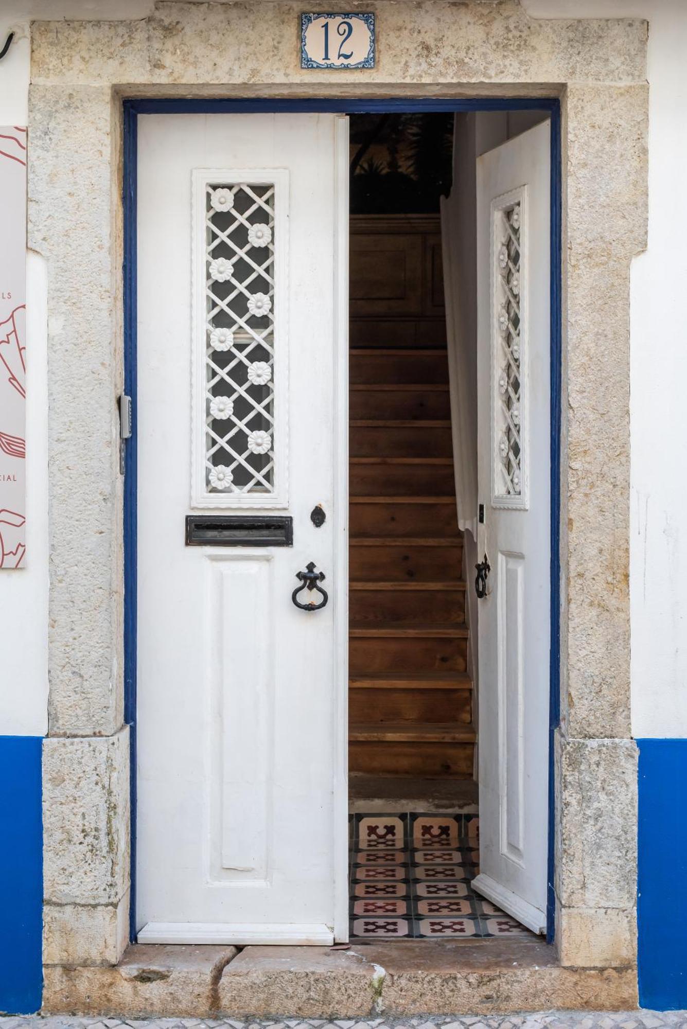 Central Studio Suite - Ericeira Exteriör bild